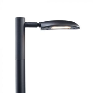 e5531_close_up_face_down_lit