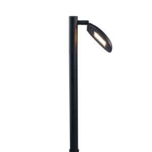 e5531_pointing_back_lit