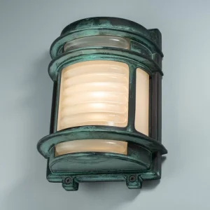 ld45362ver_dartmouth_front_lit_below_lamp_down_2000_x_2000_jpg20227042dsc_7042-7042 ld45362ver_dartmouth_front_lit_below_lamp_down_2000_x_2000_jpg20227042dsc_7042-7042